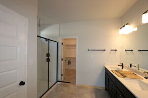 Owner's Bathroom
