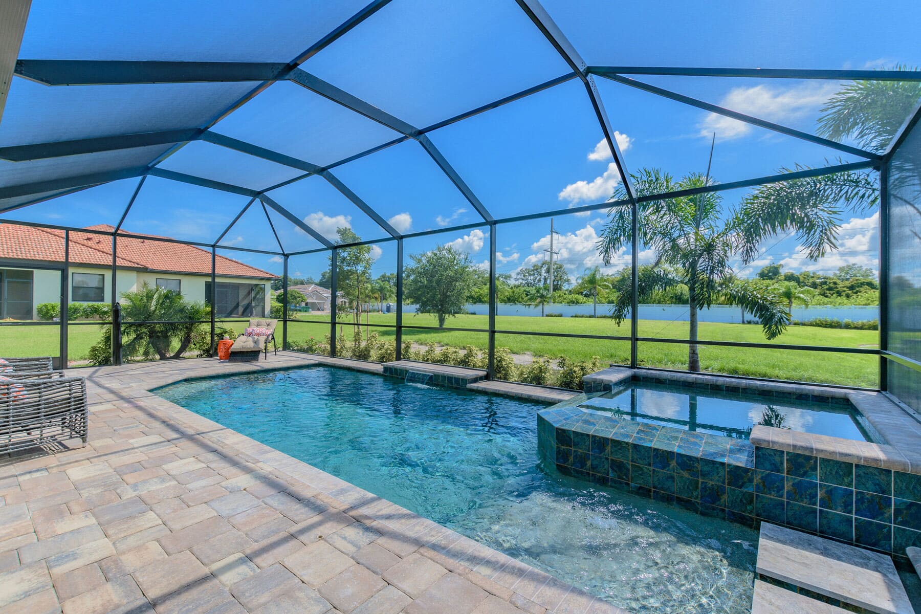 Home Pool With Water Feature