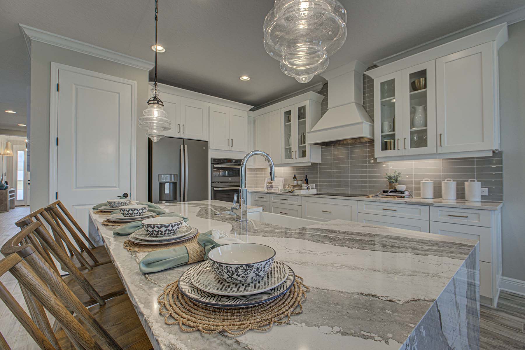 Kitchen Island With Coastal Place Settings