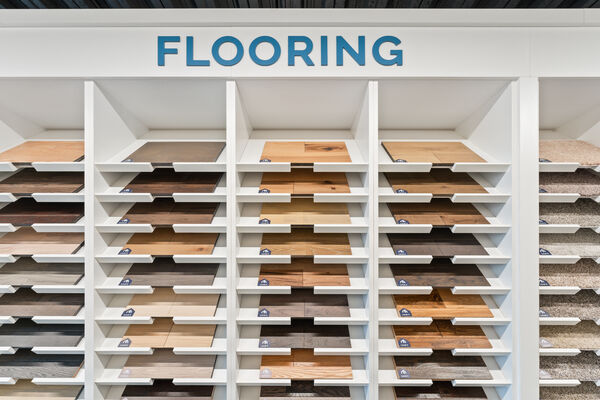 Photo of an M/I Homes Design Studio displaying flooring options