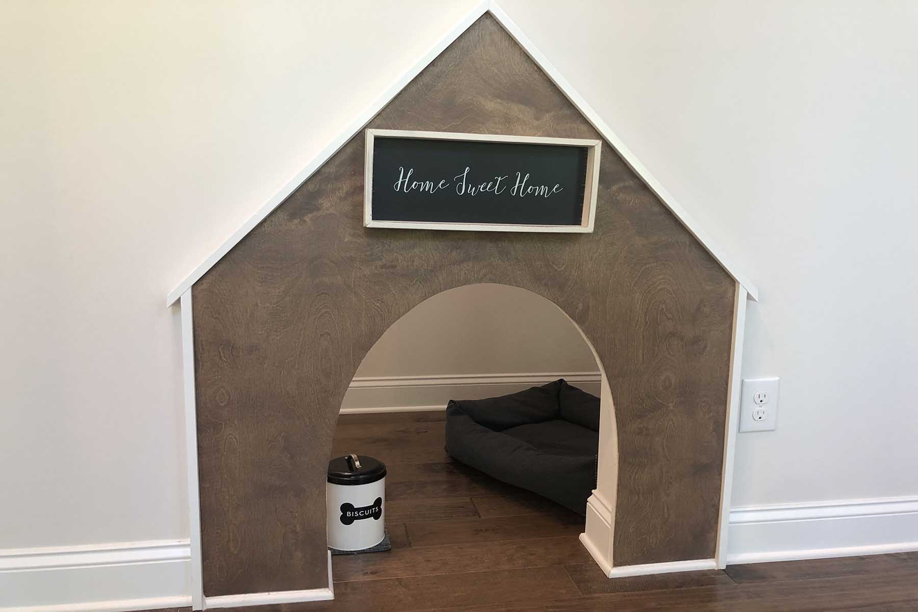 Interior Dog House Feature