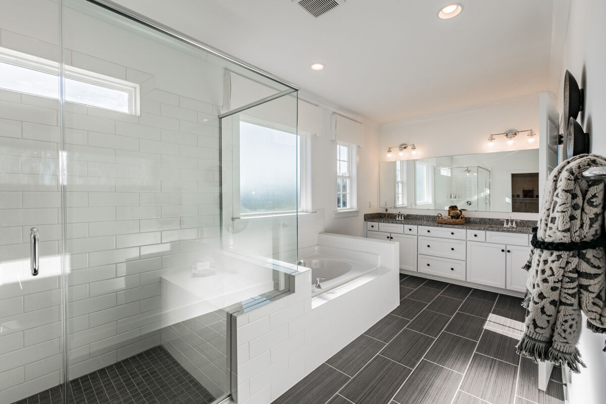 Owner's Bathroom