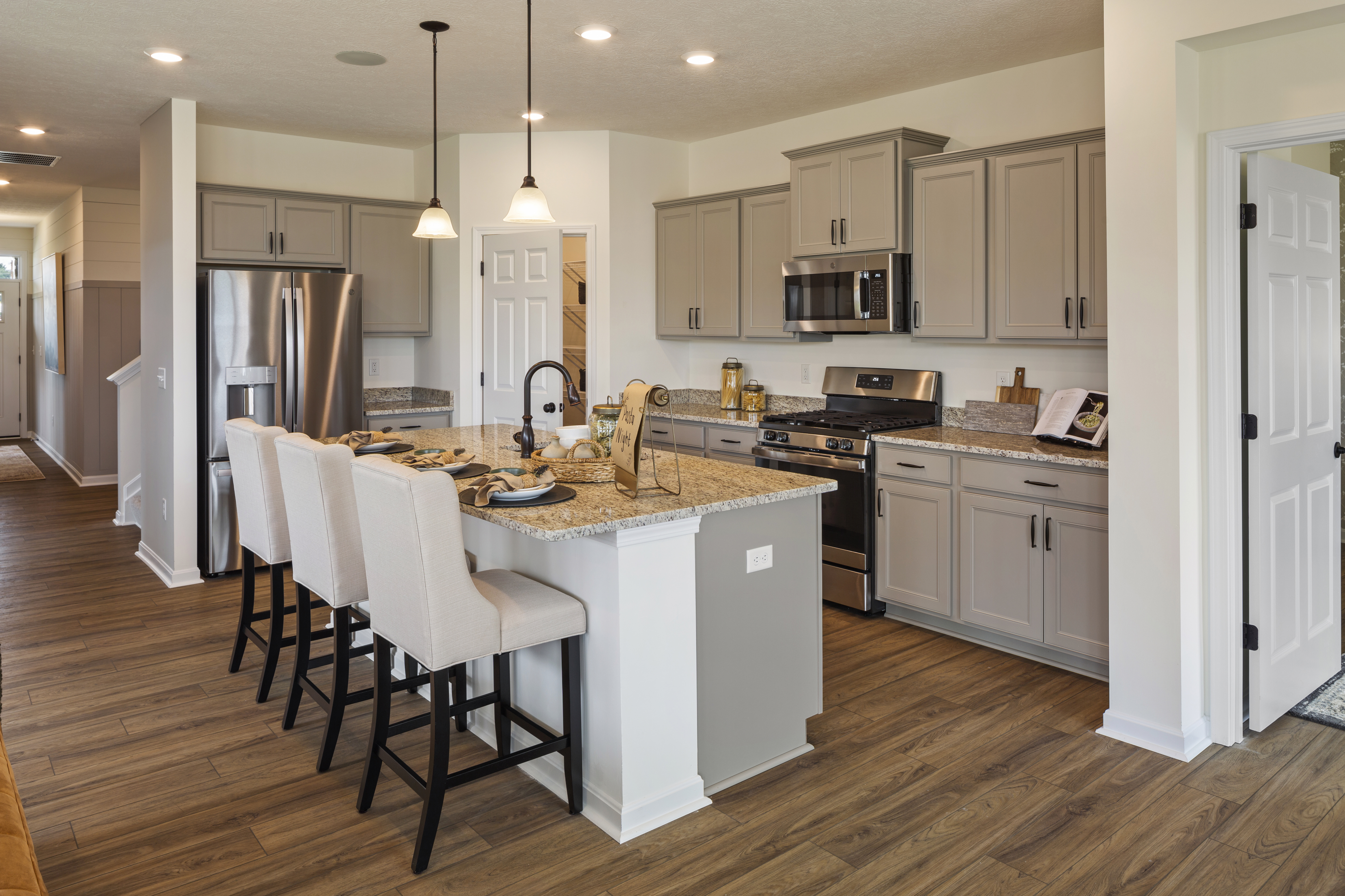 Kitchen With Contrasting Neutrals