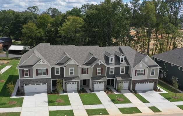 Aerial shot of townhomes in an M/I Homes Charlotte community