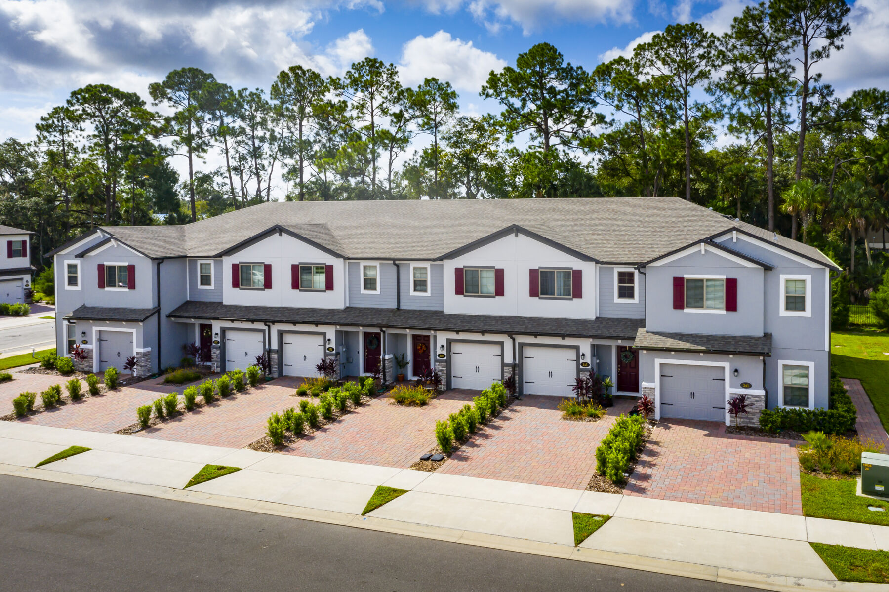 Townhomes Near Orlando, FL - Narcoossee Commons - M/I Homes
