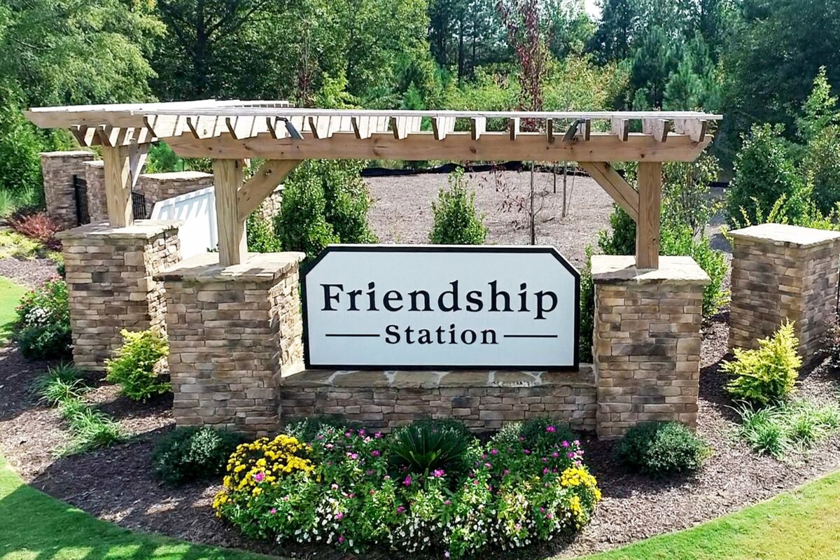 Friendship Station Homes for Sale in Apex, NC M/I Homes