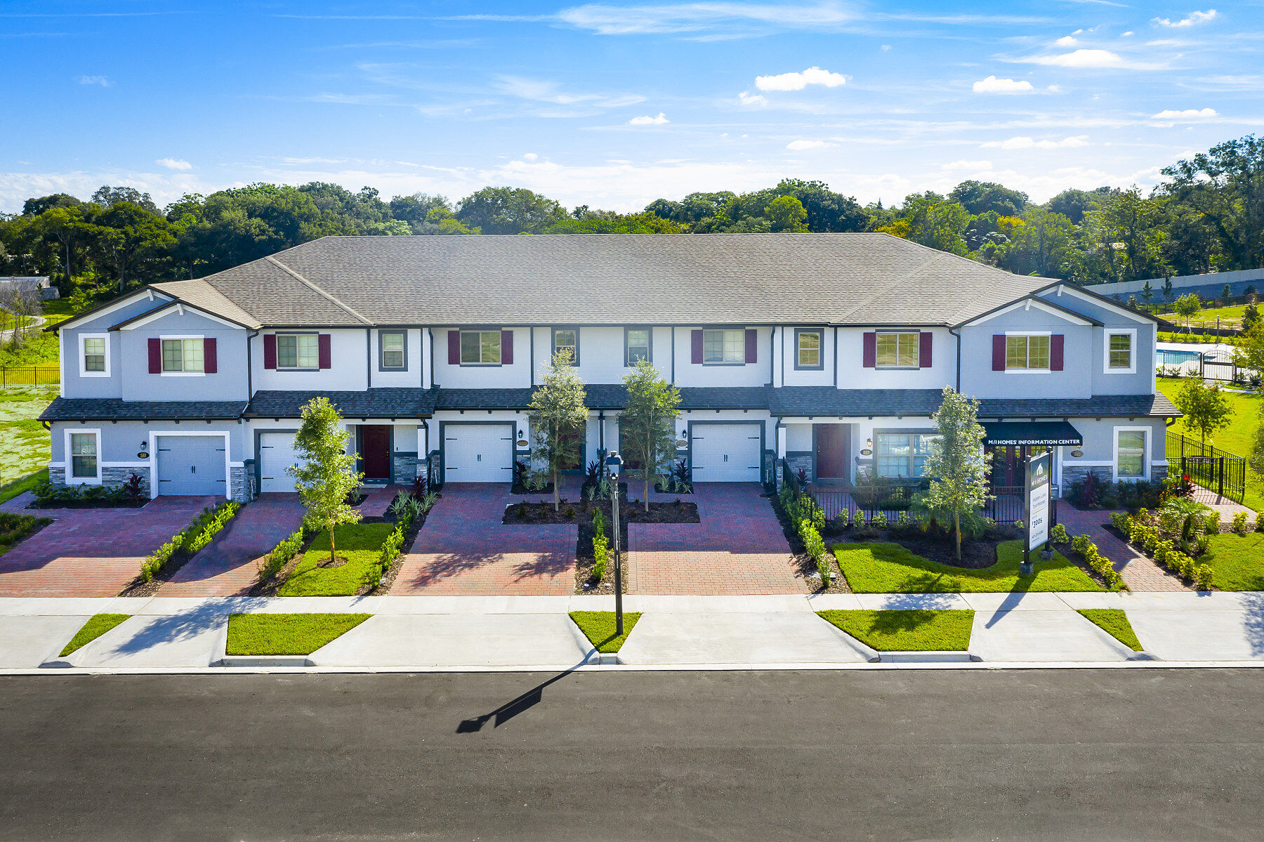 Townhomes Near Orlando, FL - Narcoossee Commons - M/I Homes