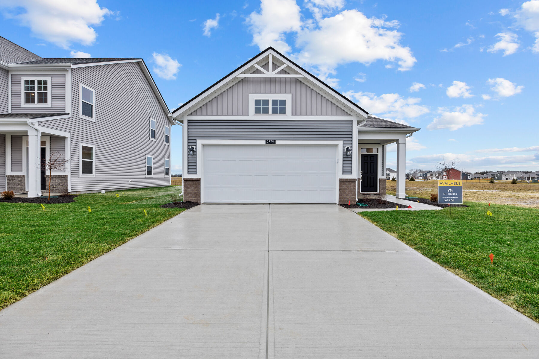 Homes for Sale Shelbyville, IN Bear Run M/I Homes