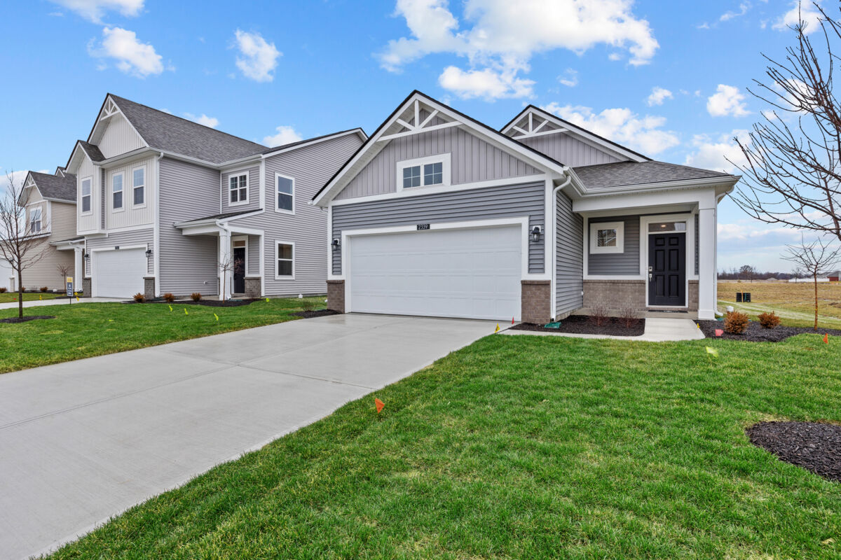 Homes for Sale Shelbyville, IN Bear Run M/I Homes
