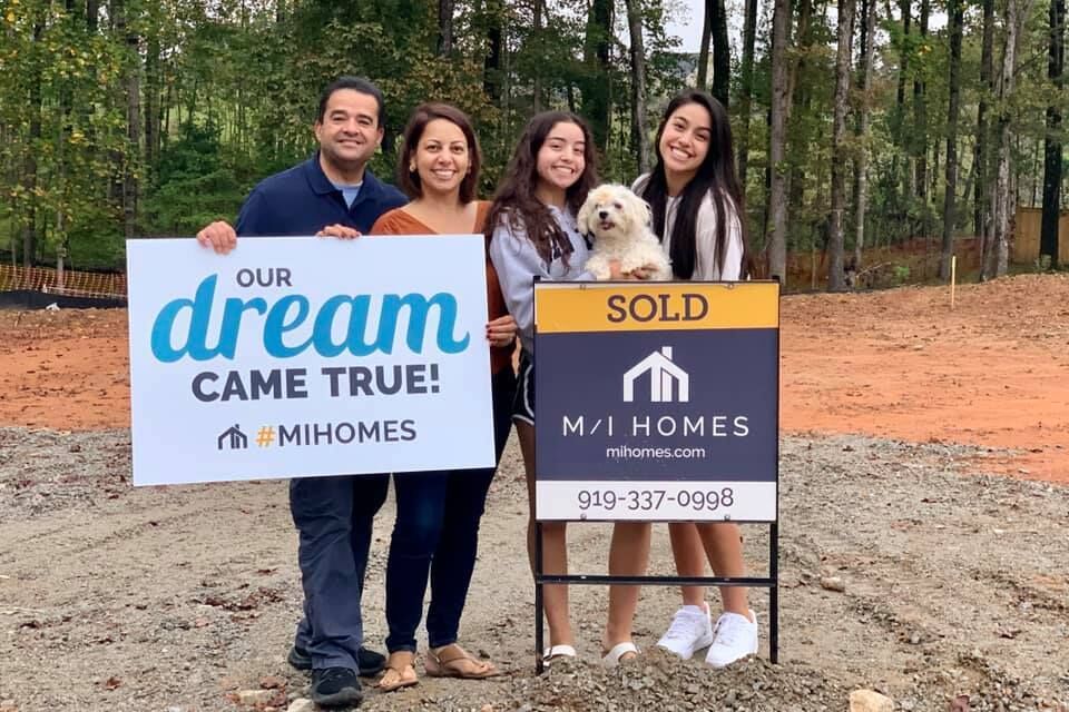 Our Favorite Thing About Our New Home: Reyna's M/I Happy Homeowner Story