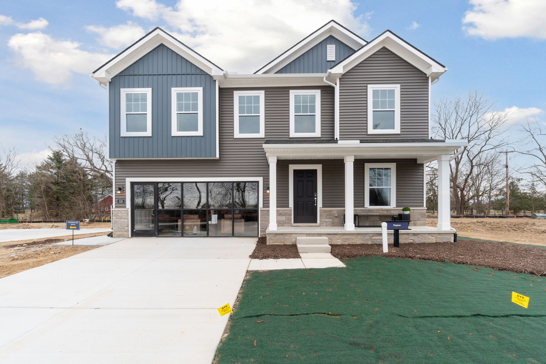 516 Heritage Farms Boulevard