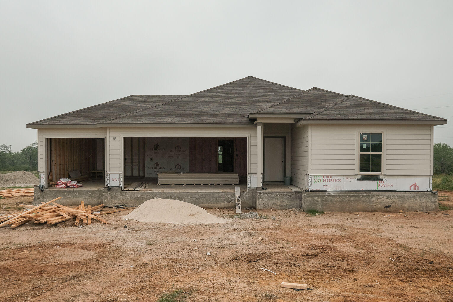 New Homes in Floresville The Kingsley (Plan) M/I Homes
