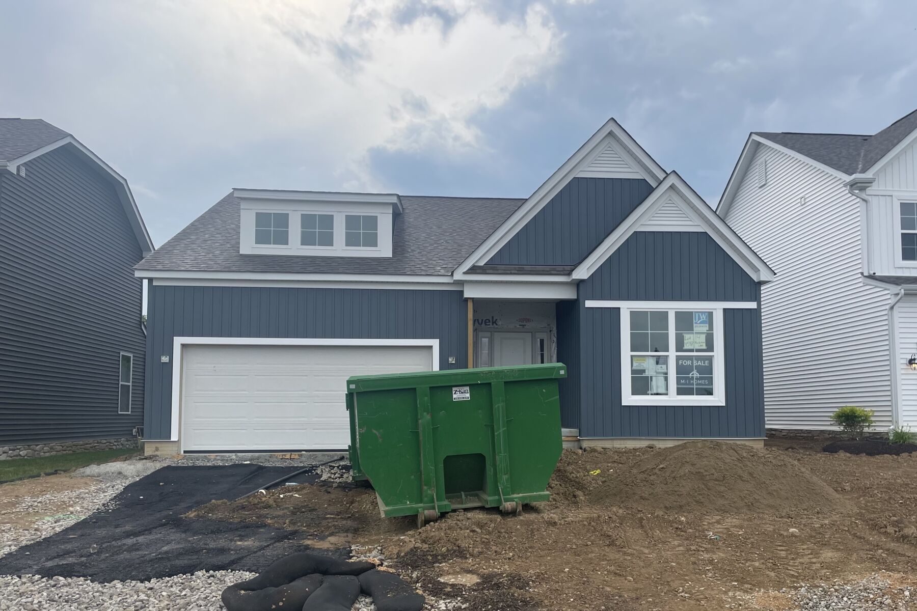 New Homes Grove City, Ohio Pinnacle Quarry M/I Homes