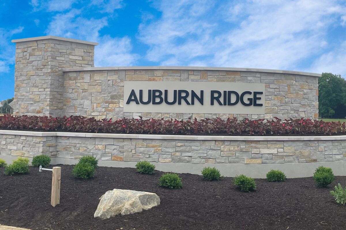 New Homes in Brownsburg, Indiana Auburn Ridge M/I Homes