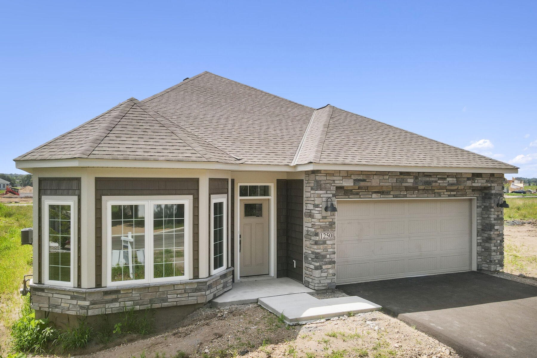 Hans Hagen Villa Collection Beaumont Bluffs M/I Homes