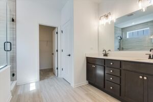 Owners Bathroom