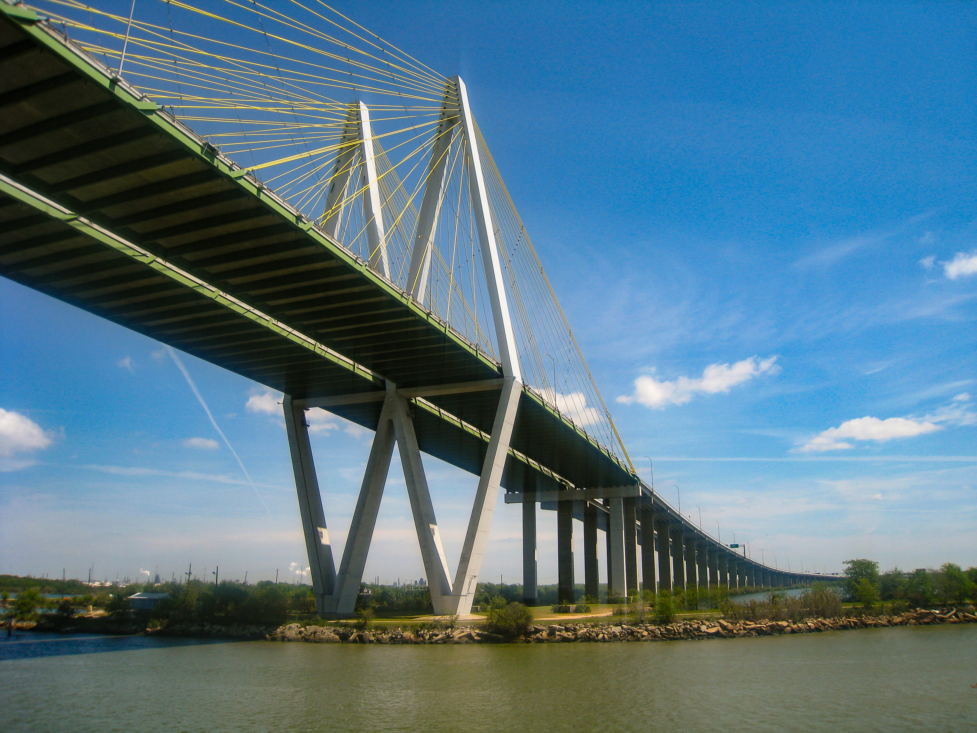 Fred Hartman Bridge