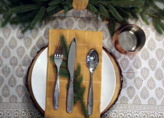 Farmhouse-Inspired Table Setting