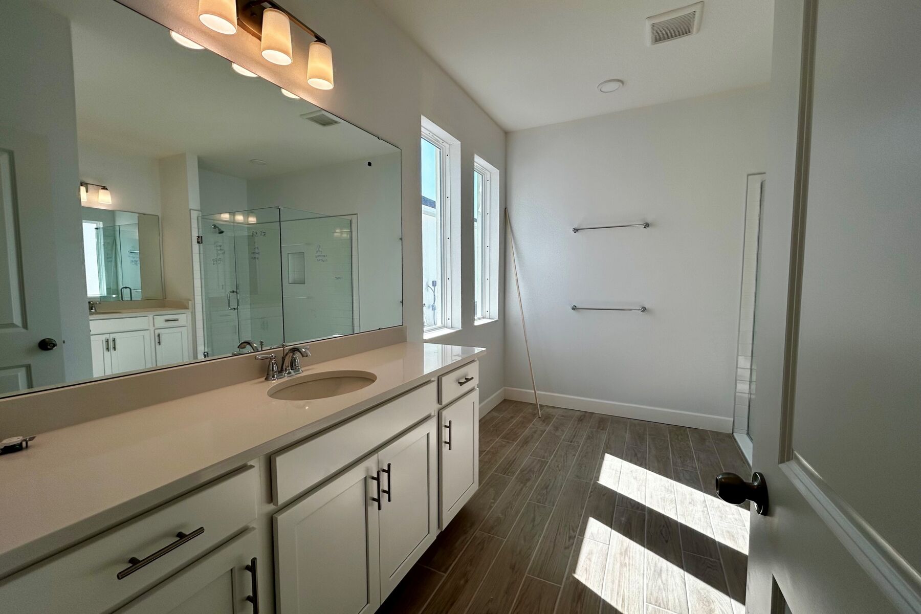 MLS #O6244758 - 329 Lady Palm Street Apopka, FL 32703 - M/I MLS #O6244758 - 329 Lady Palm Street Apopka, FL 32703 - M/I