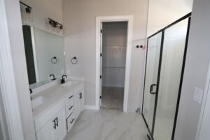 Owner's Bathroom