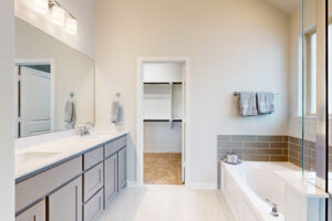 Owner's Bathroom