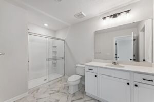 Owner's Bathroom