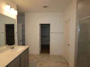 Owner's Bathroom