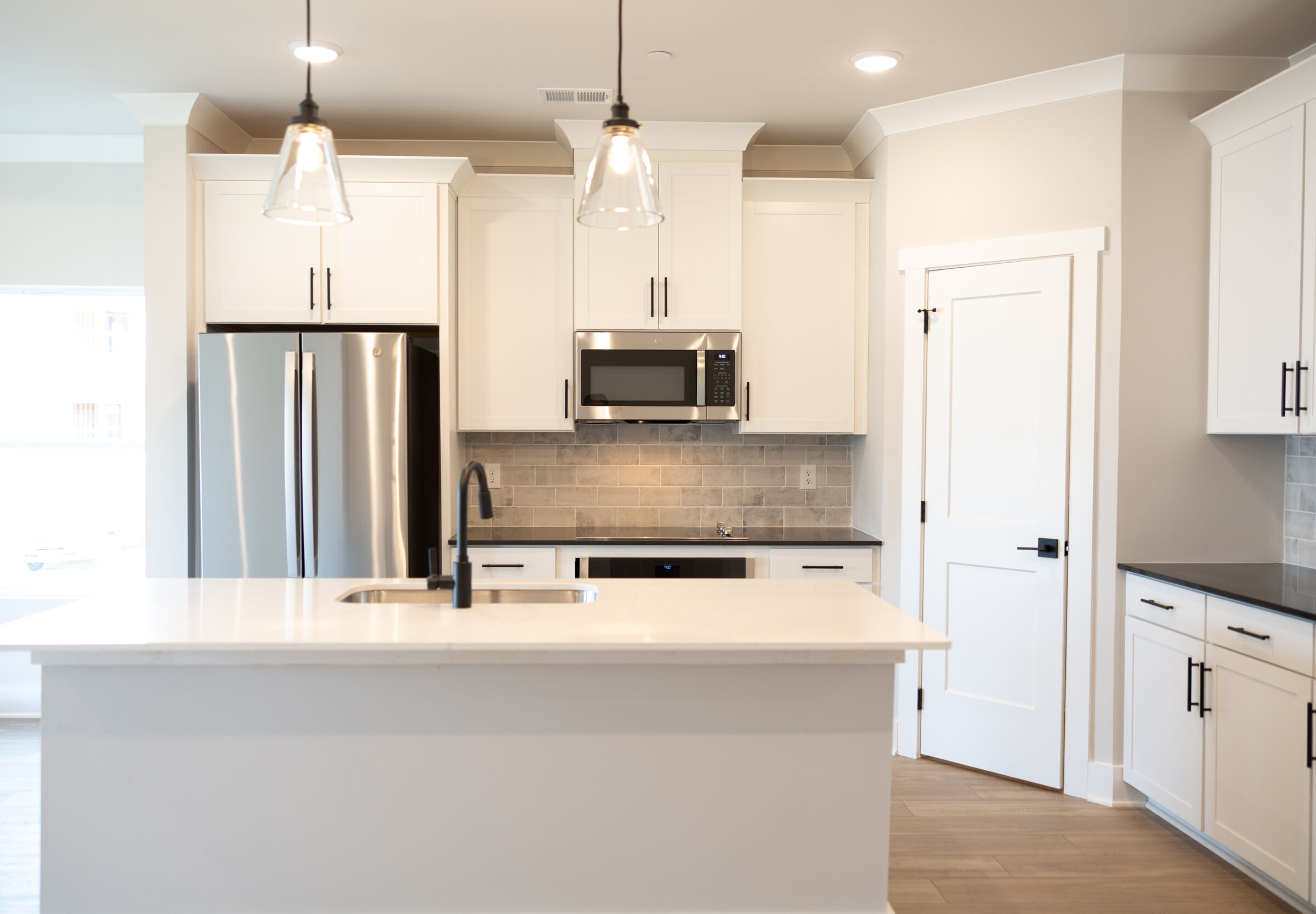 2565 Peaceful Valley Drive