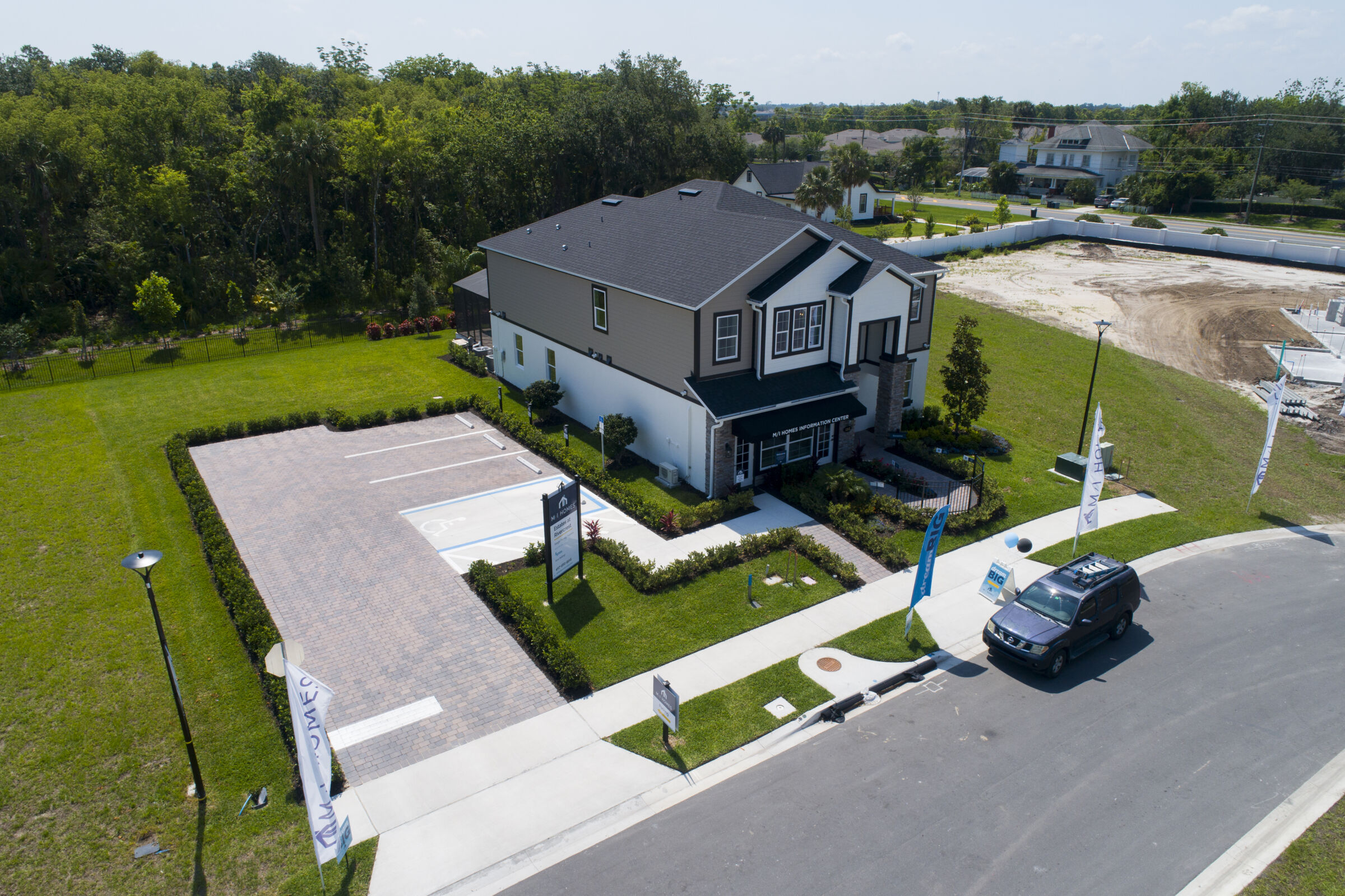 Estates at Rivercrest