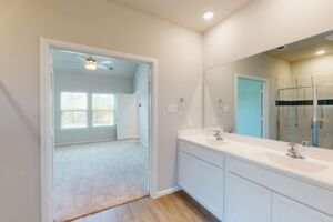 Owner's Bathroom
