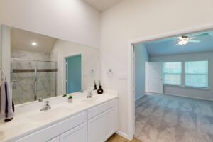 Owner's Bathroom