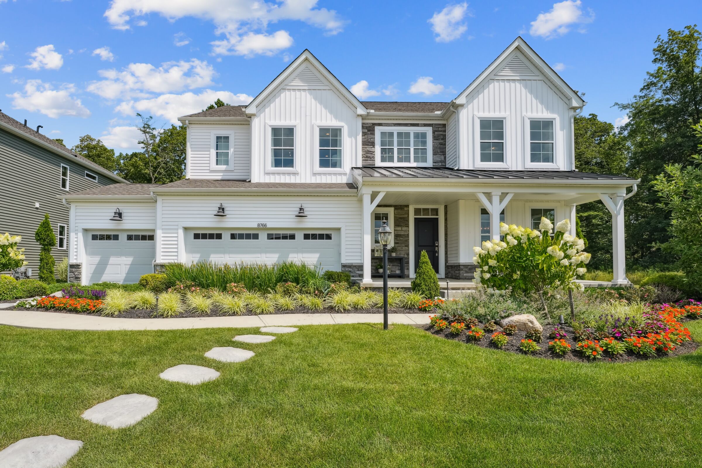 8766 Glacier Pointe Drive