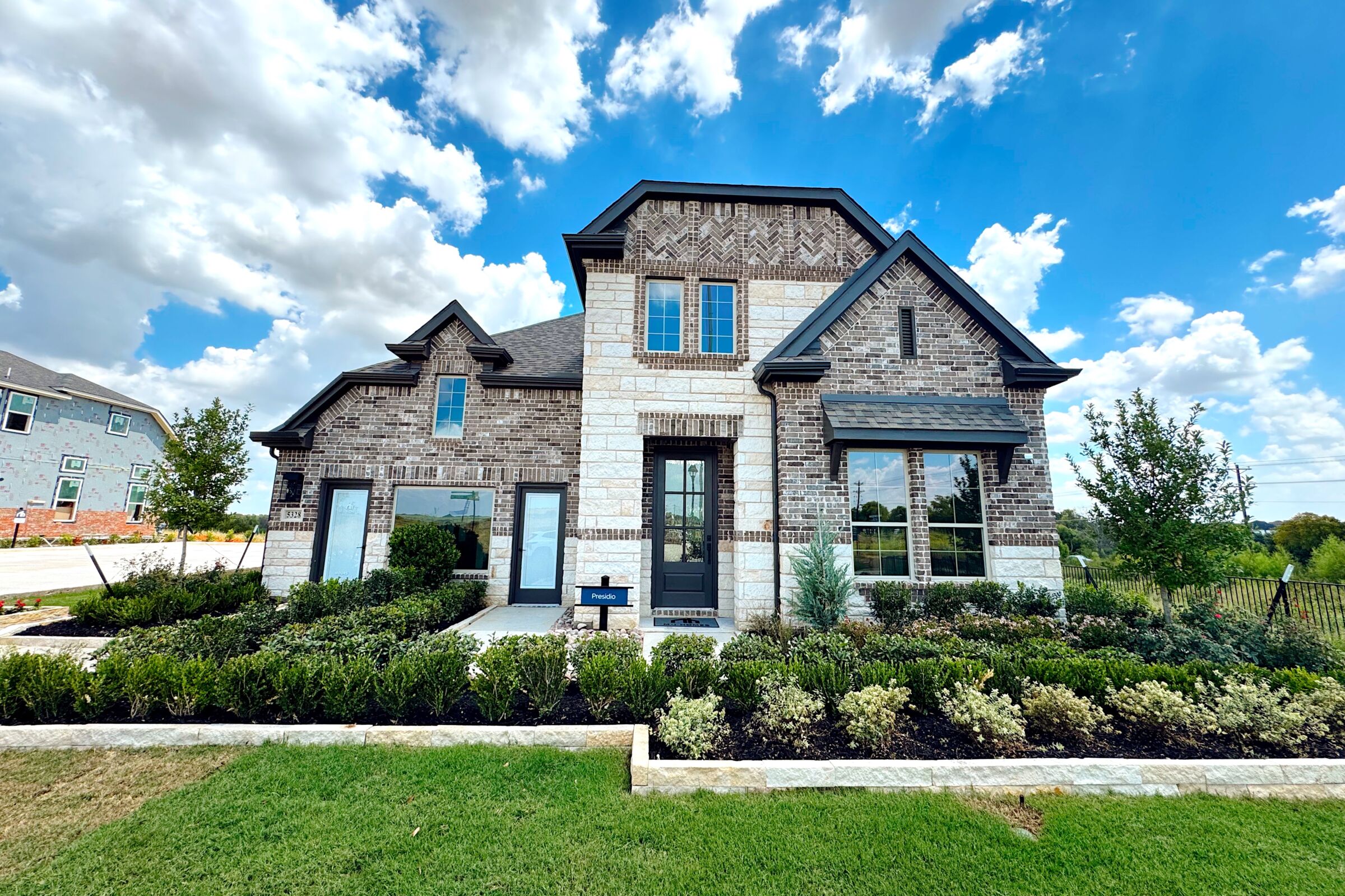 5328 Lily Creek Drive