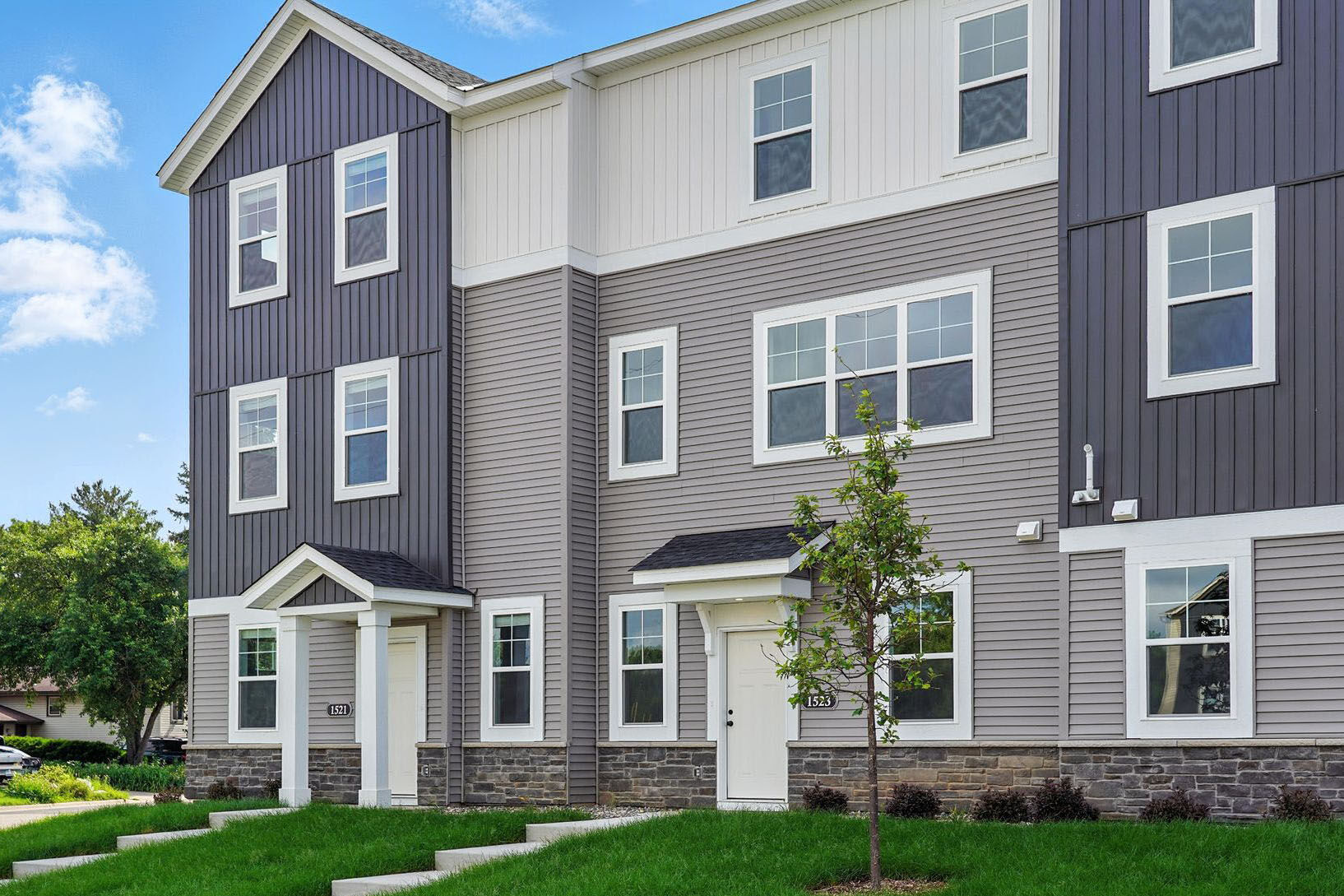 Thompson Square East