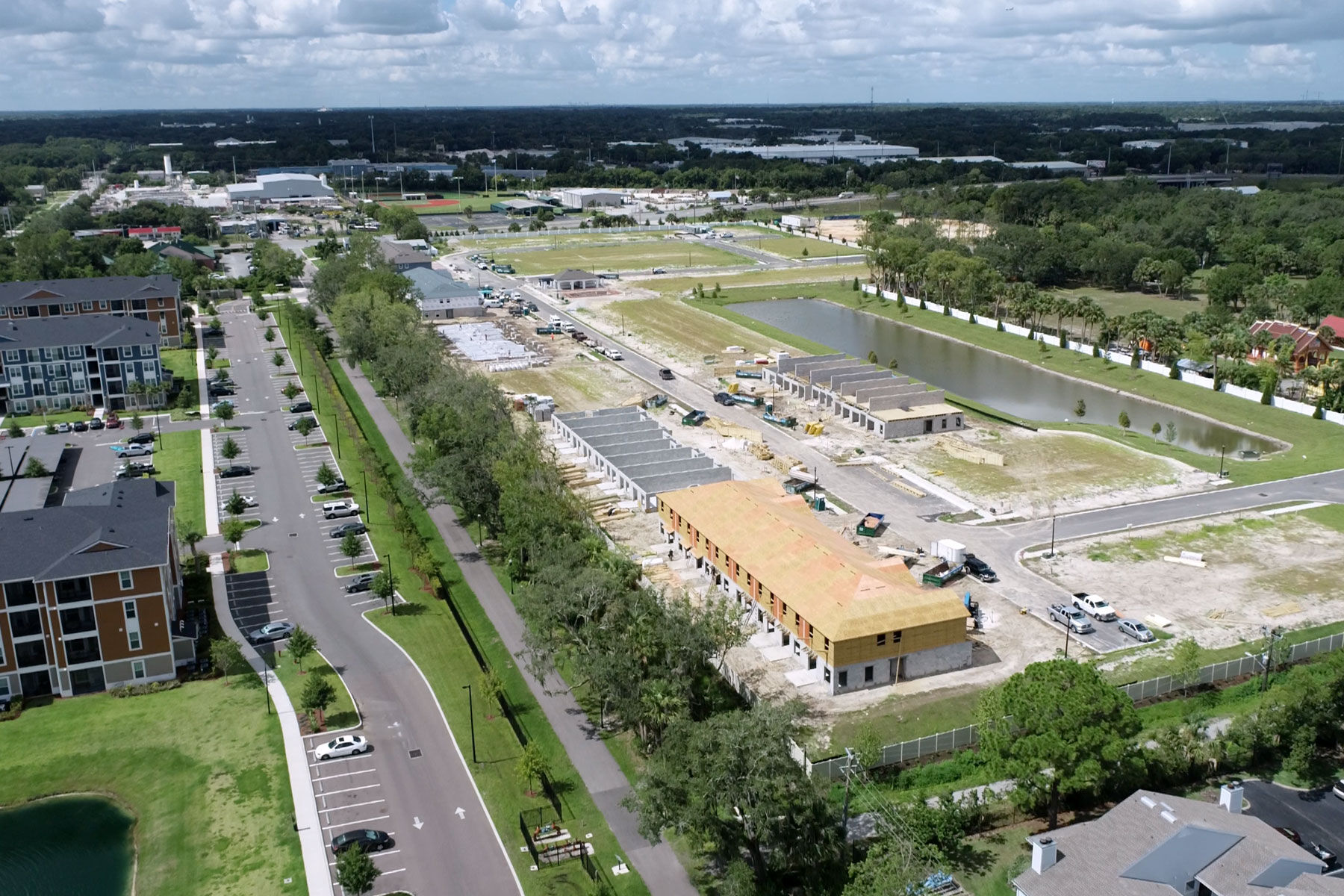 Townhomes Near Orlando, FL - Narcoossee Commons - M/I Homes