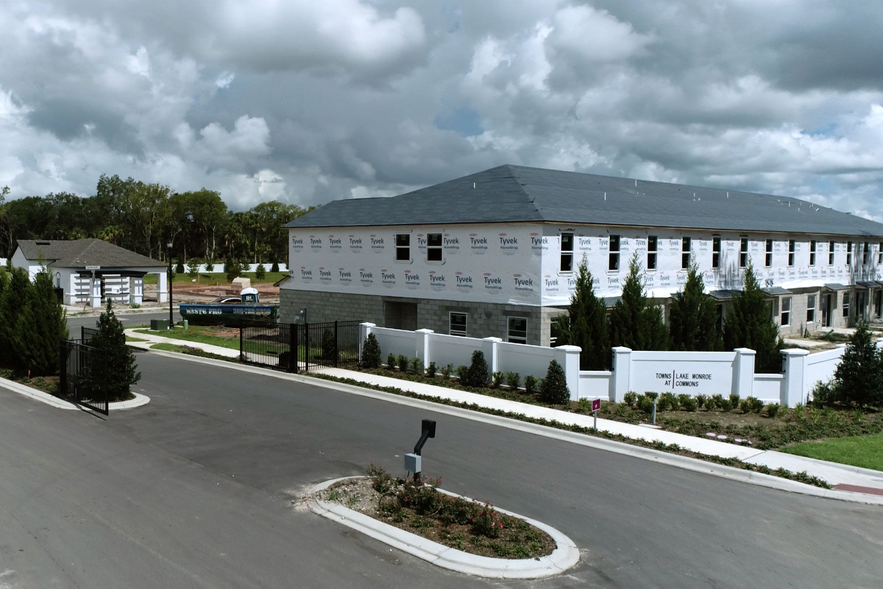 Townhomes Near Orlando, FL - Narcoossee Commons - M/I Homes