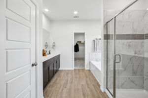 Owner's Bathroom