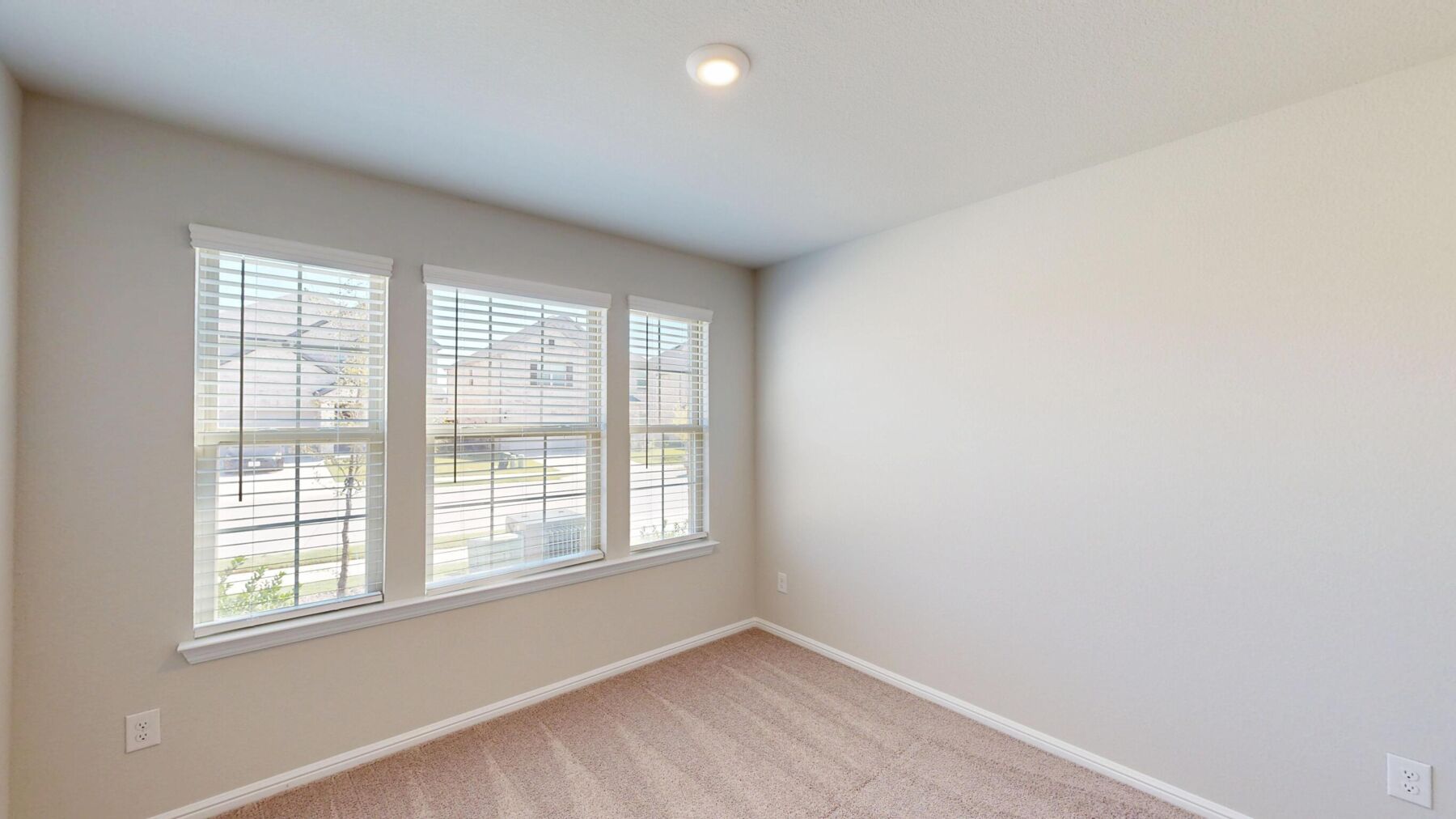 ●OUR HOUSE ミドル MLS #21024739 - 516 Big Bend Parkway Princeton, TX 75407 - M