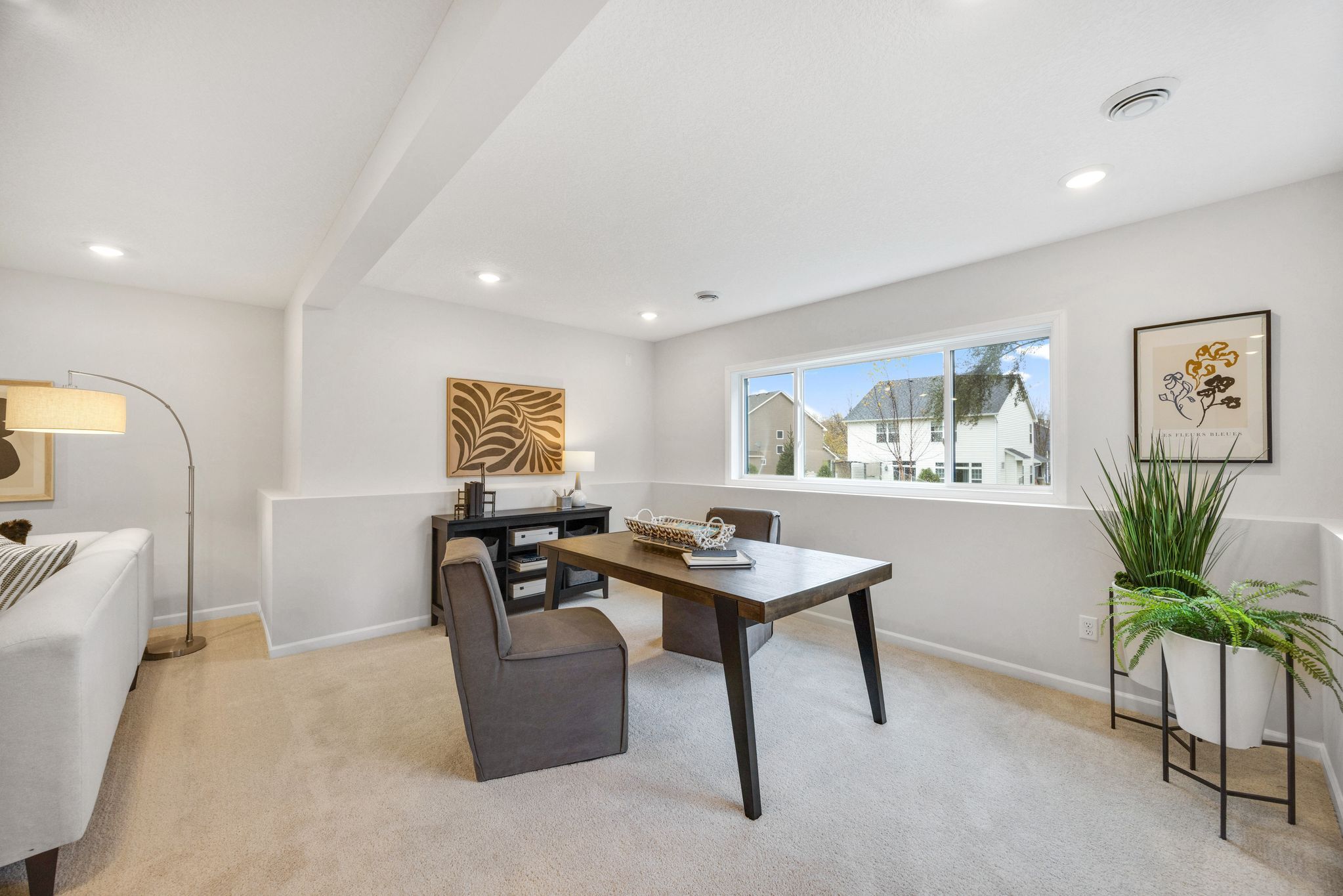 Lower Level Recreation Room