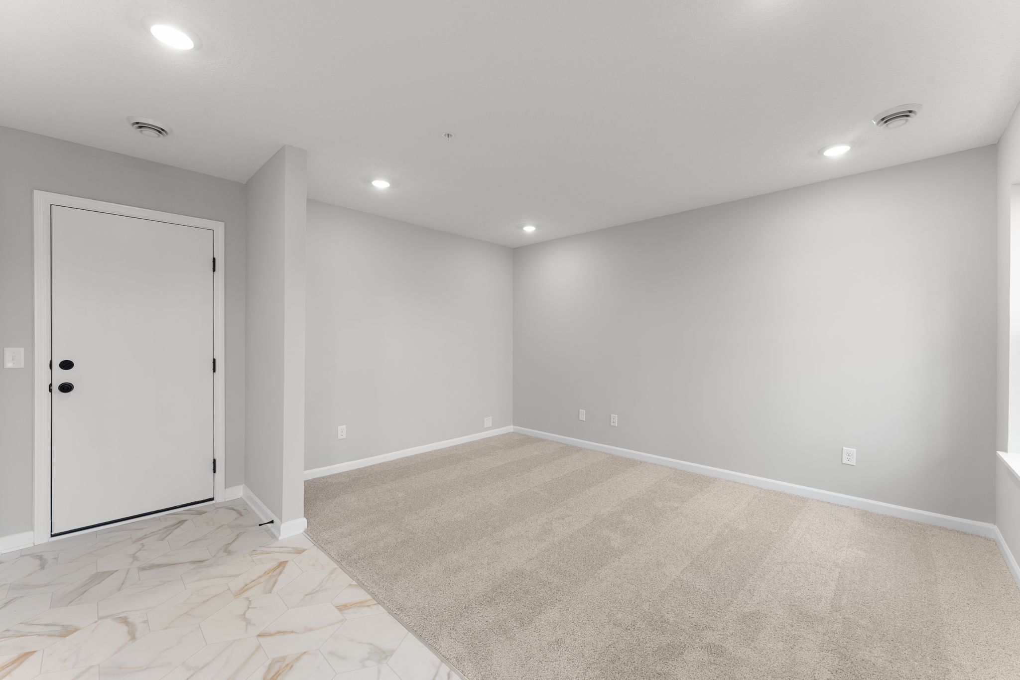 Lower Level Recreation Room