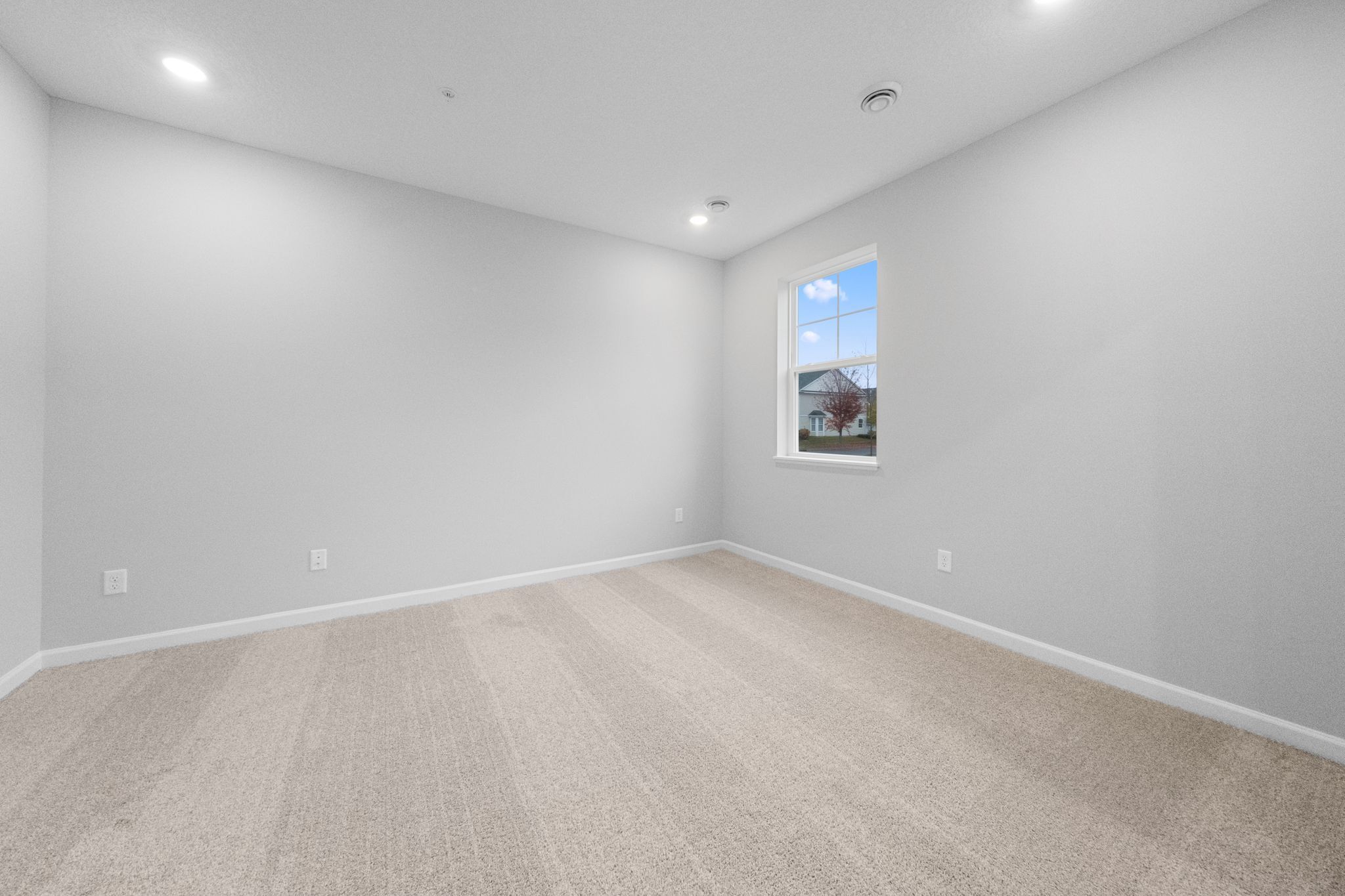 Lower Level Recreation Room