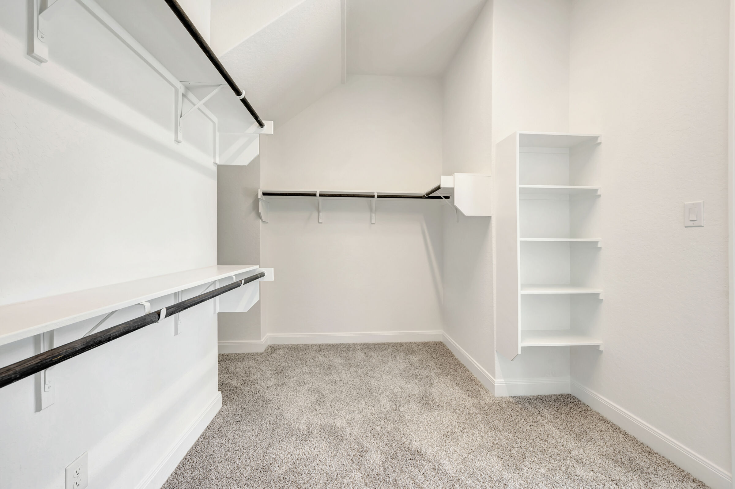 Owner's Closet