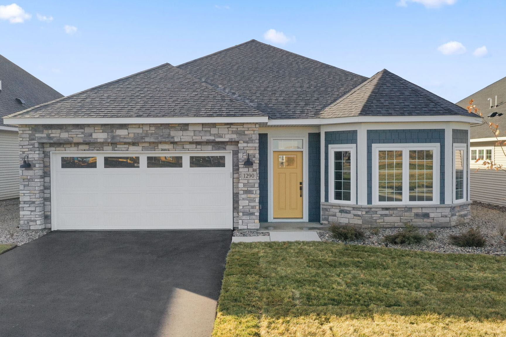 1290 149th Street West