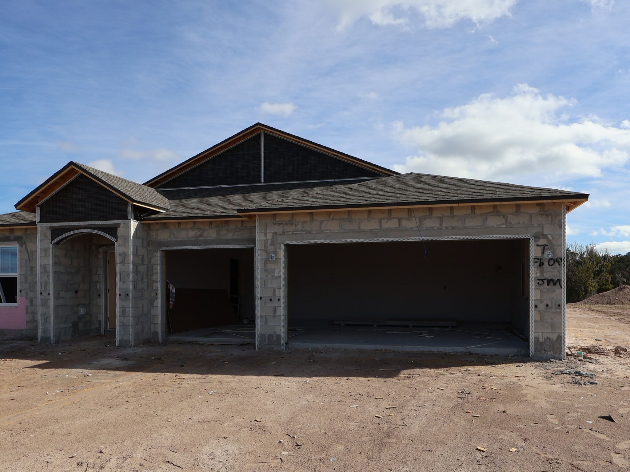 8437 Fox Den Cove