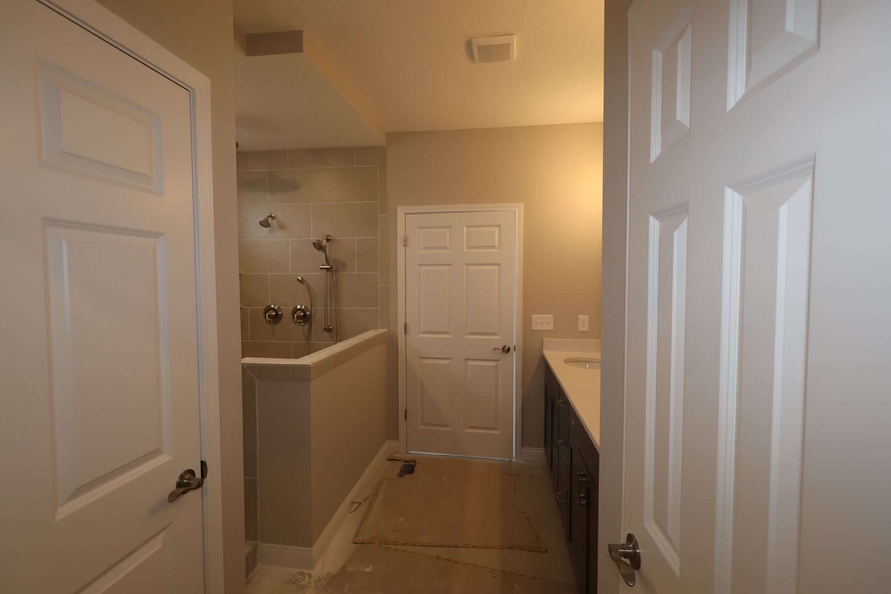 Owner's Bathroom