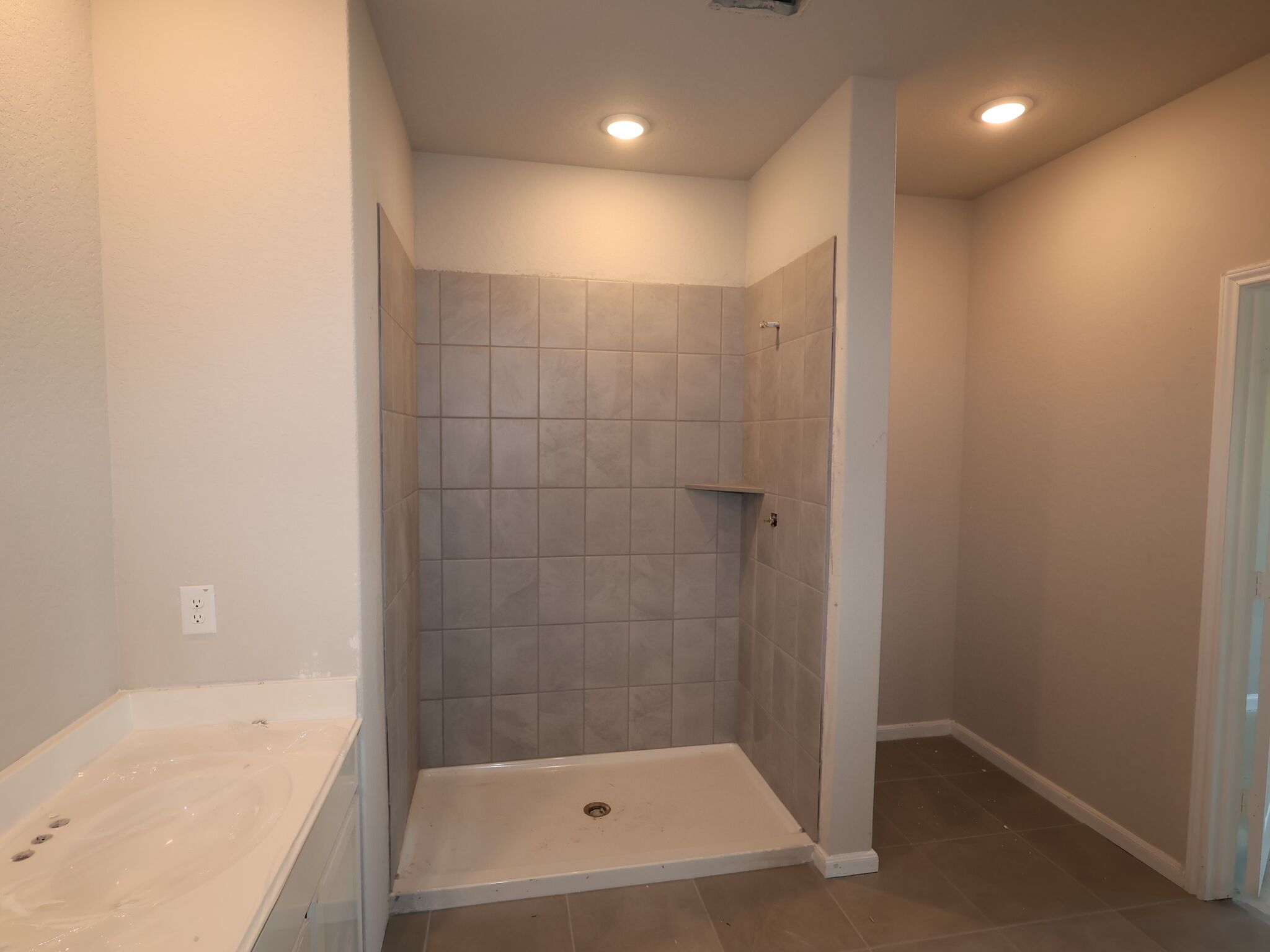 Owner's Bathroom