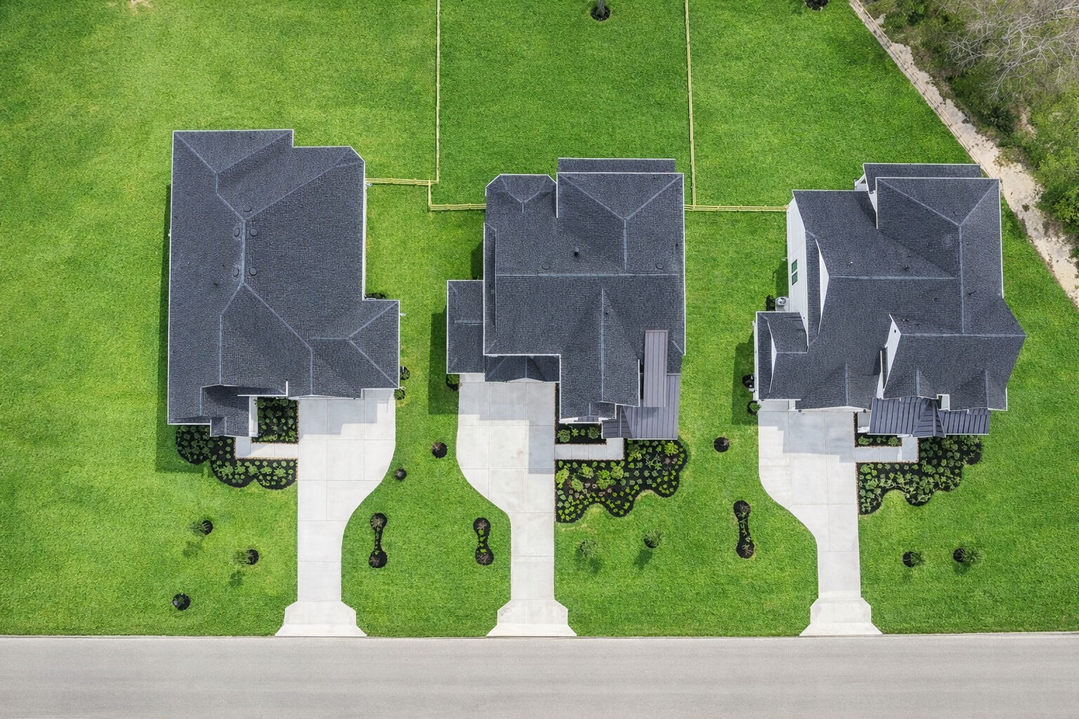 The Oaks on 6th Street