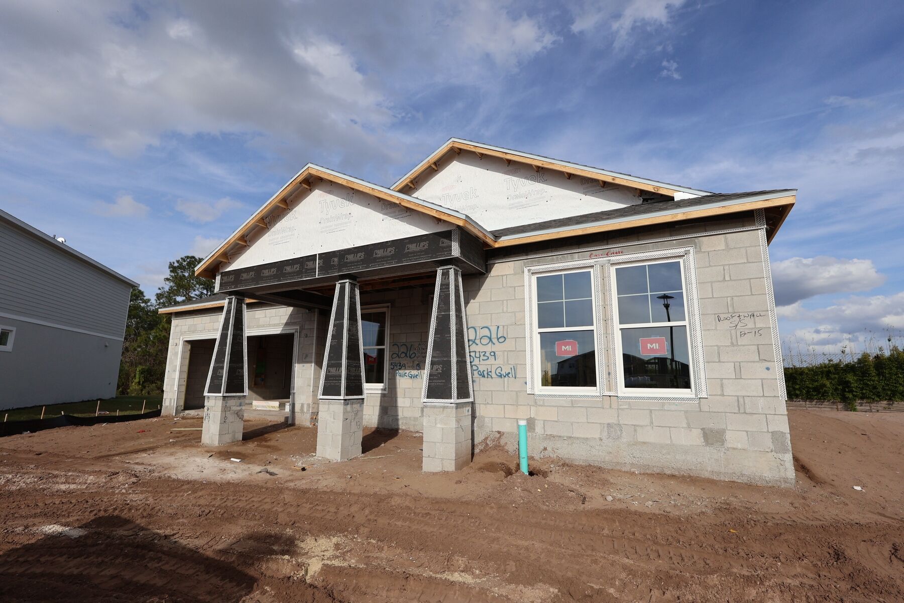 5439 Park Guell Street