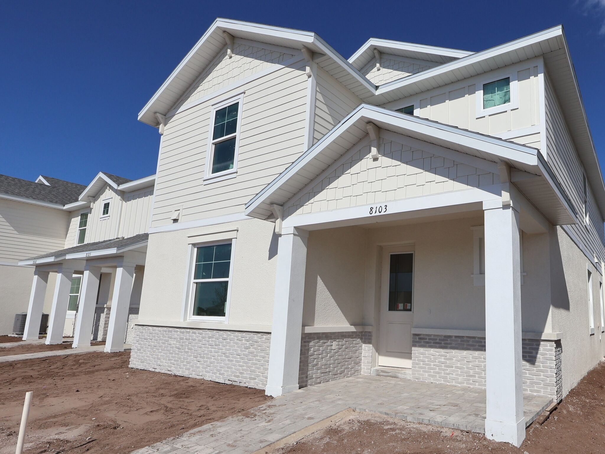 8103 Seaflower Parkway