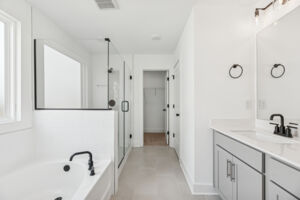 Owner's Bathroom